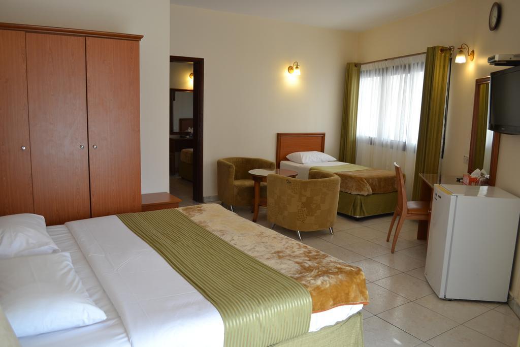 Tara Hotel Llc Dubai Buitenkant foto