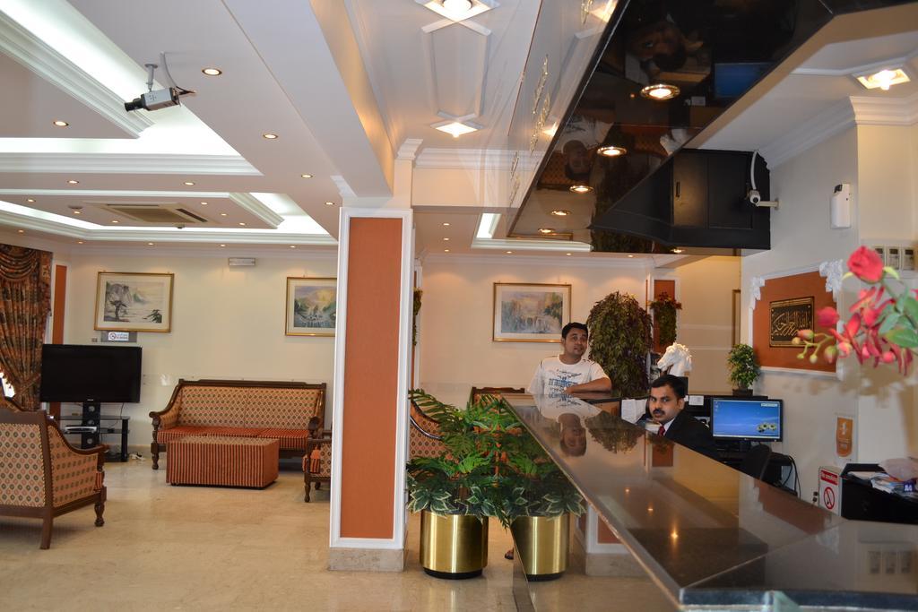 Tara Hotel Llc Dubai Buitenkant foto
